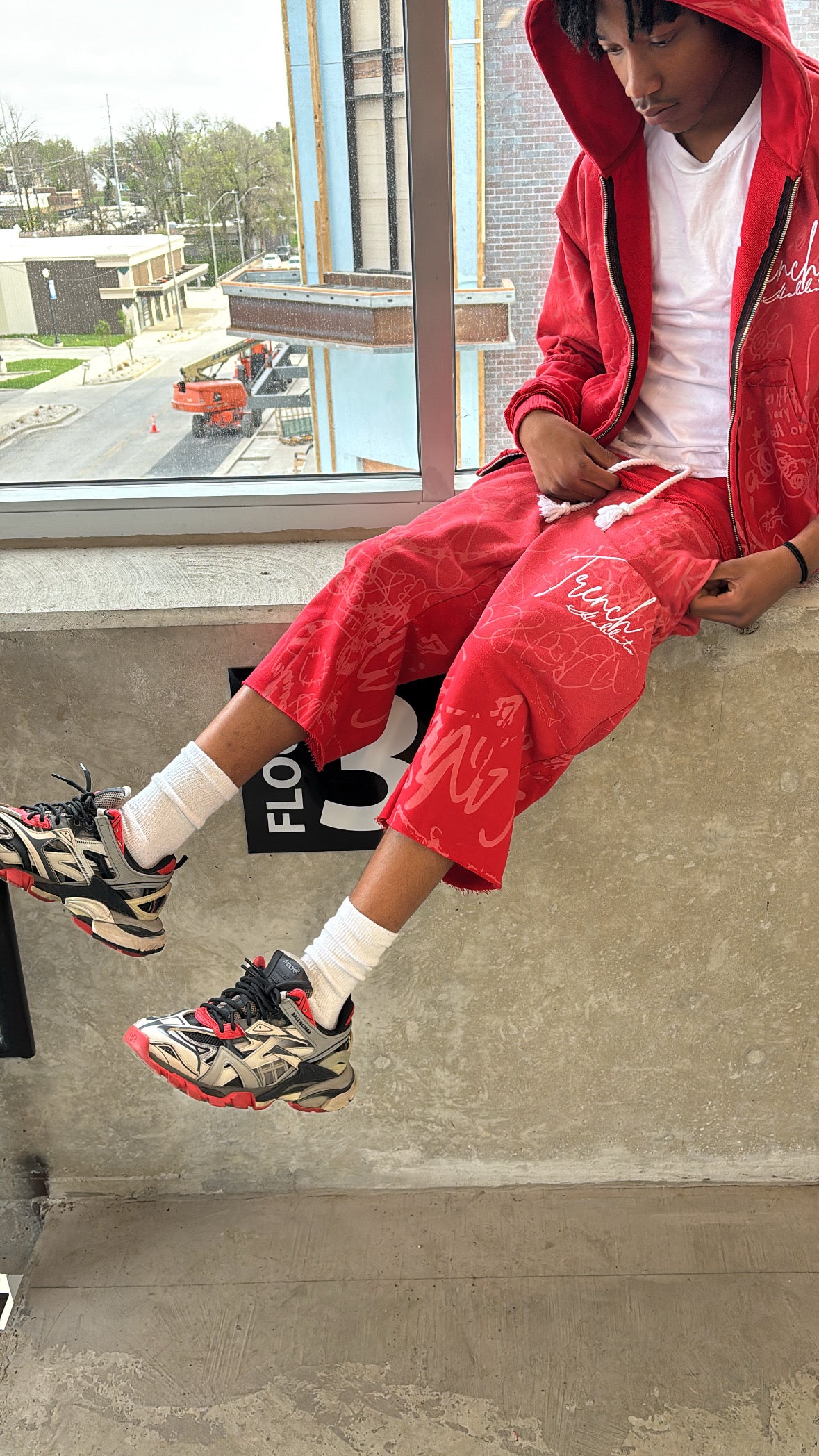 GRAFFITI CAPRI(RED)