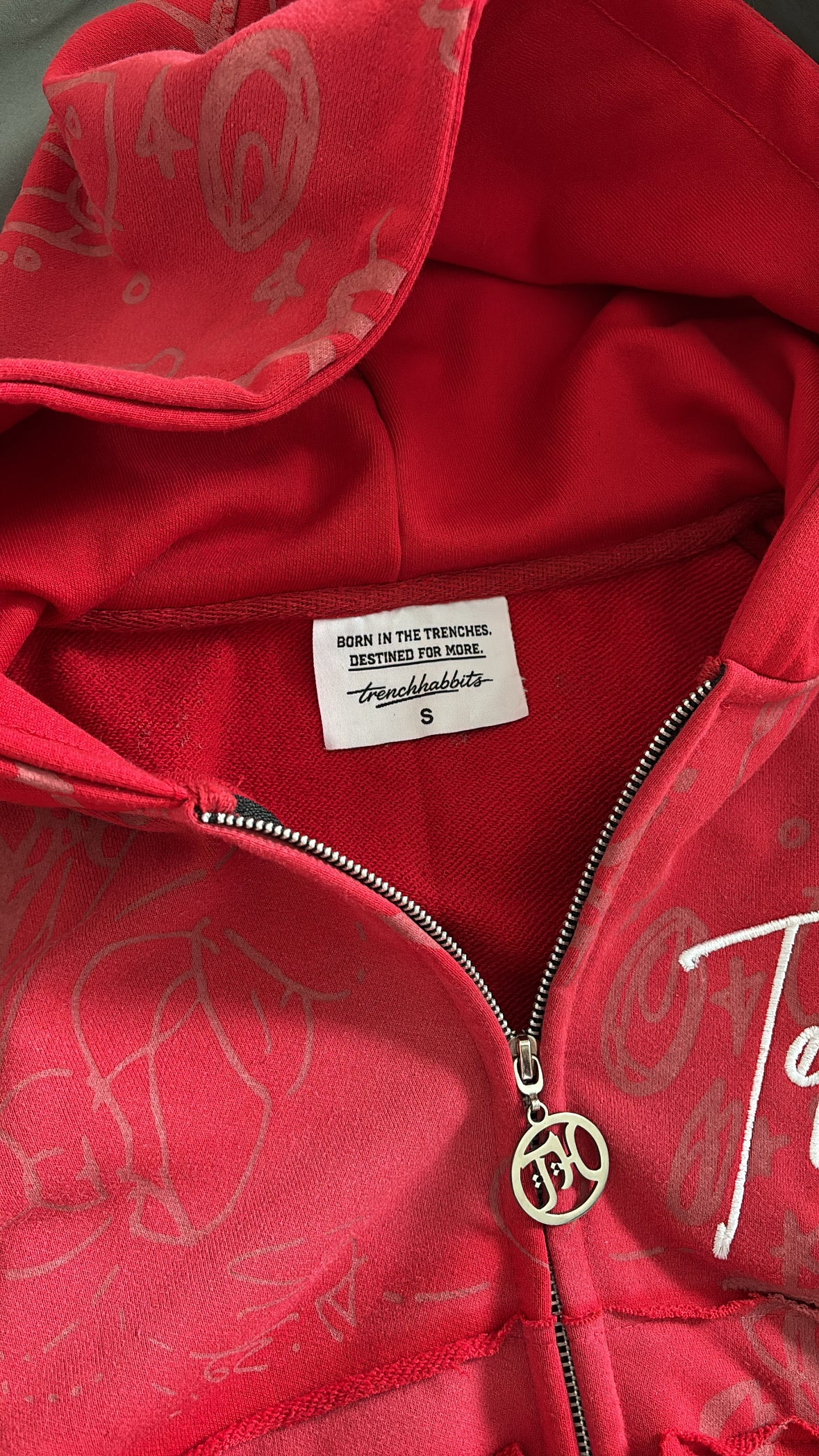 GRAFFITI ZIPUP(RED)