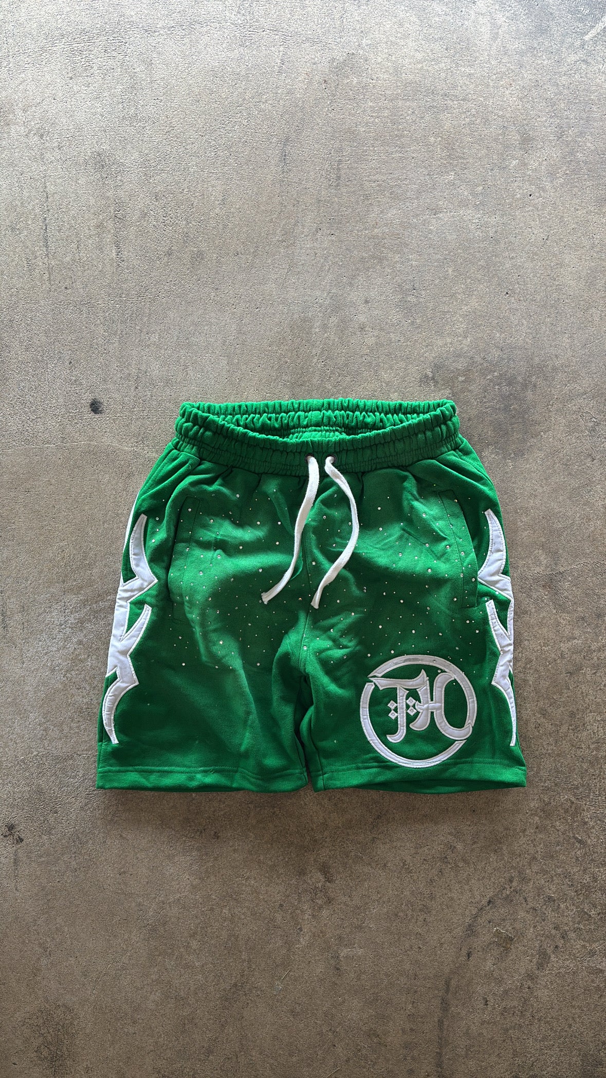 TRENCH LUIGI SHORTS
